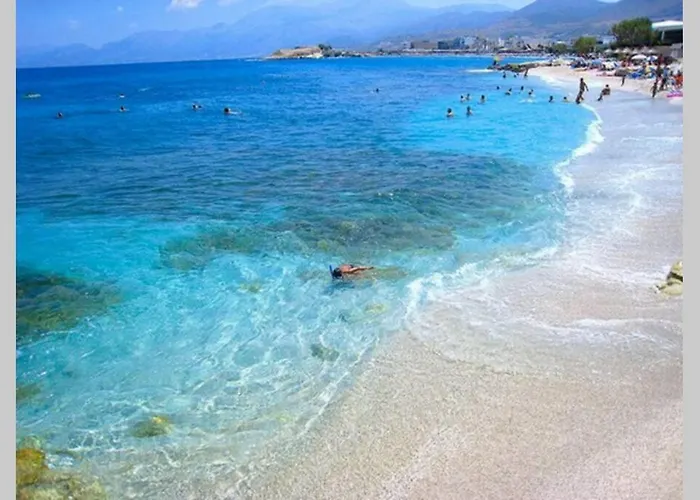 Greece By Myseasight Herszonisszosz